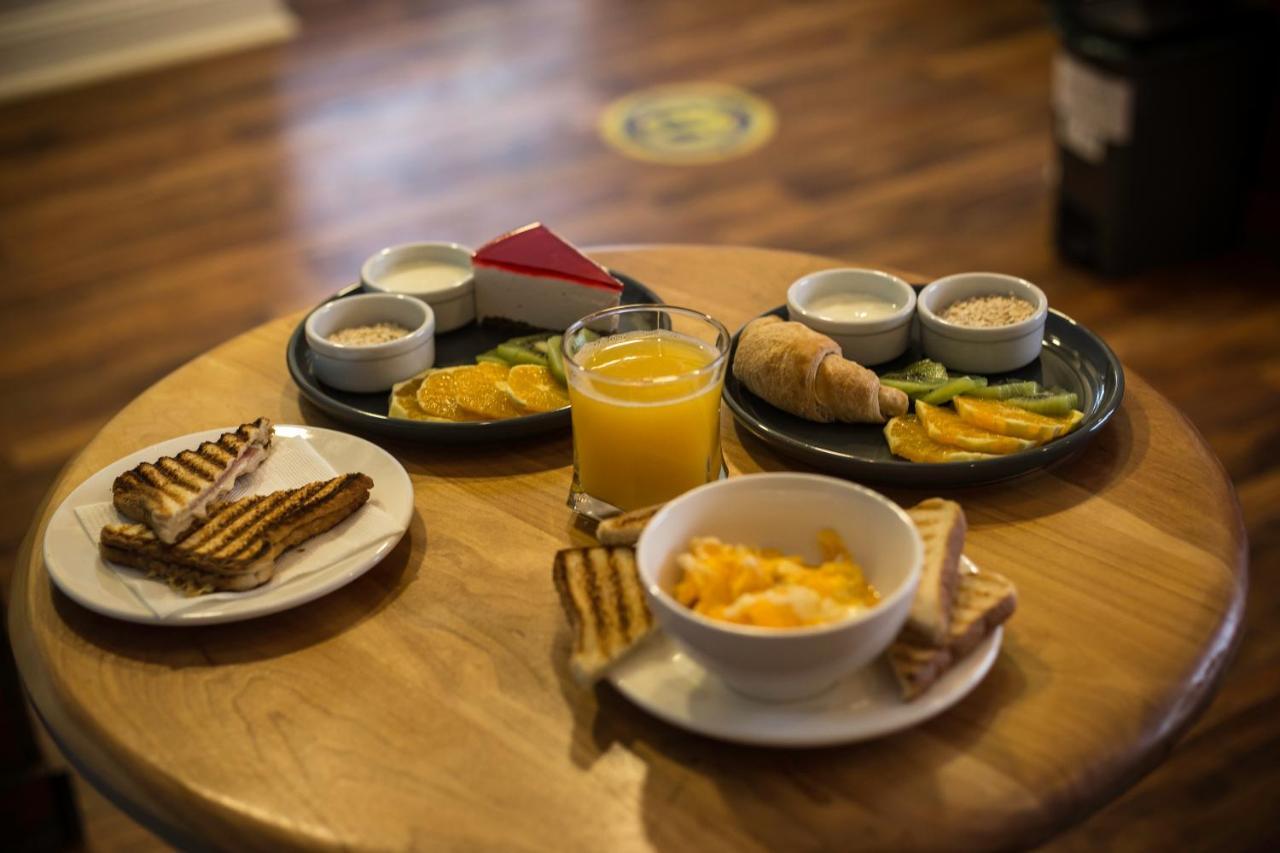 Hostal Boutique Terra Antarctica Punta Arenas Ngoại thất bức ảnh